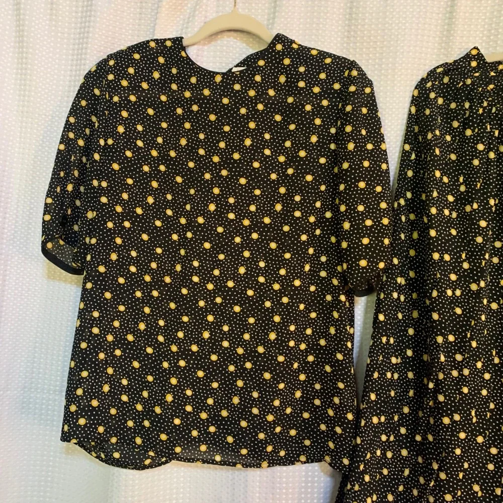 Lesley Fay Sportswear women 10-12 skirt set black yellow dots 1990s granny - Picture 2 of 9